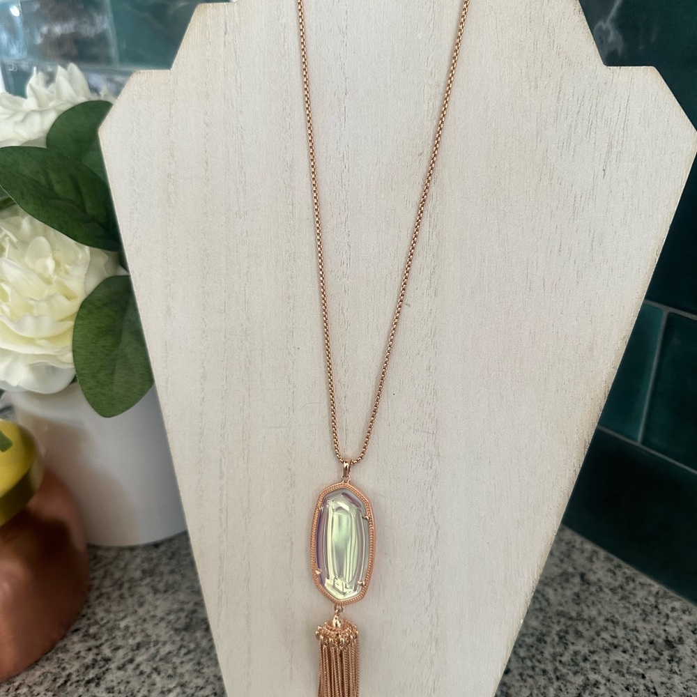 Kendra Scott Rose Gold Pendant Necklace